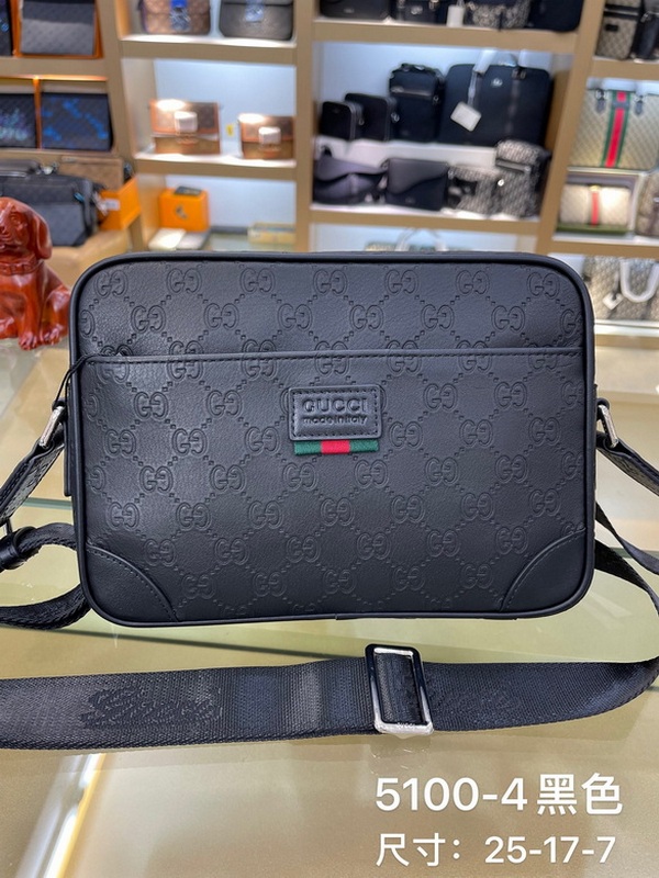 Gucci Handbags 1060